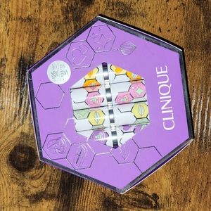 Clinique lipstick set!